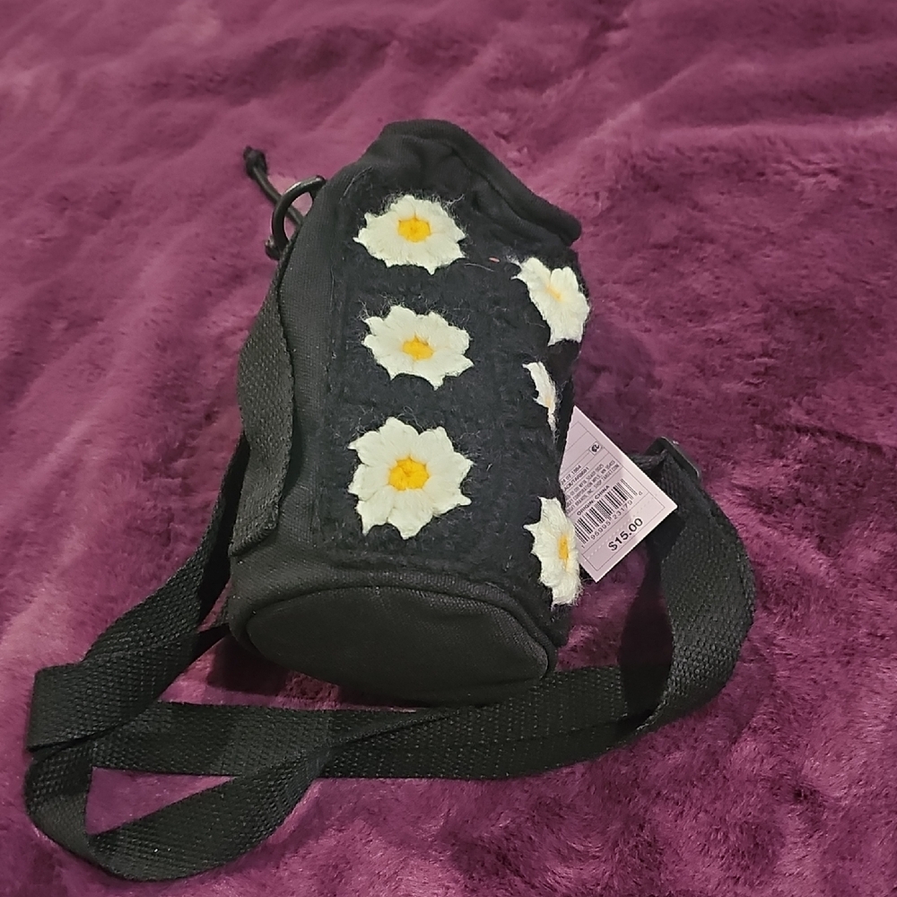 Wild Fable Black Crossbody Bag with Floral Design - Picture 1 of 3
